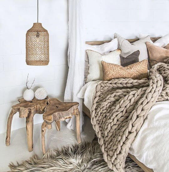 Natural Bedroom Ideas (that aren't all green!) | The House of Pillo