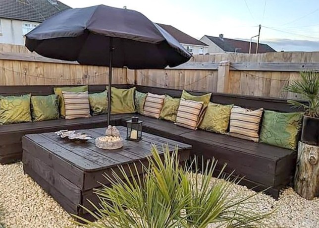 Woman impresses Facebook with her DIY garden furniture | Metro Ne