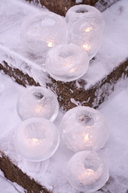 24 Creative Ice Christmas Decorations For Outdoors - DigsDi