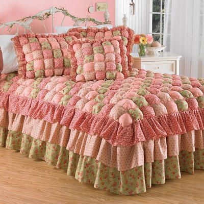 Josephine Puff Quilt Bedspreads and Accessories | Colcha de .