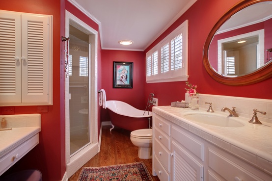 44 Cool And Bold Red Bathroom Design Ideas - DigsDi