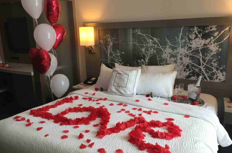 Romantic Bedroom Decoration Ideas for Valentine's Day - The .