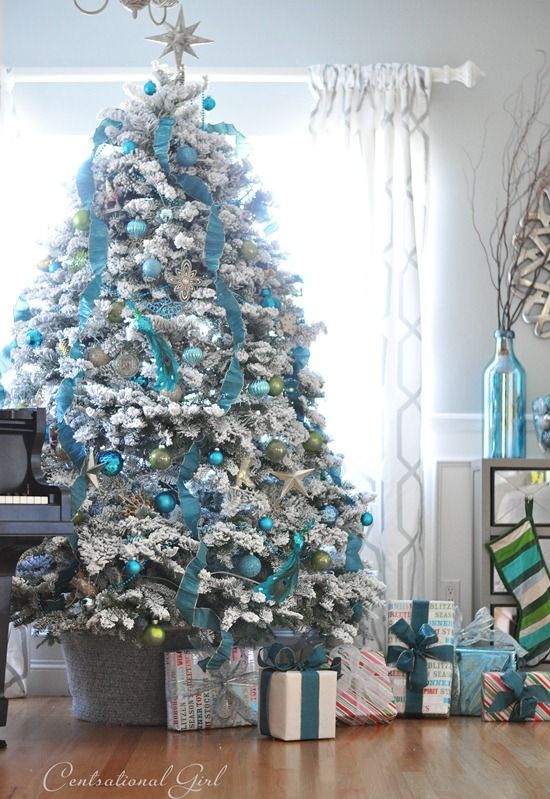 White + Blue Christmas Tree | Turquoise christmas, Beautiful .