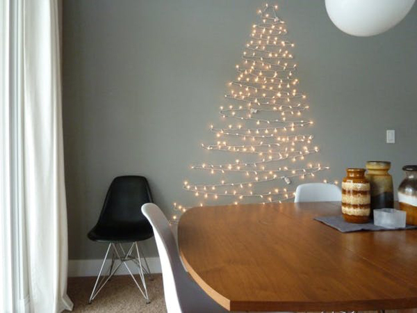 15 Simple And Practical Christmas Decorating Ideas For Tiny Spaces .