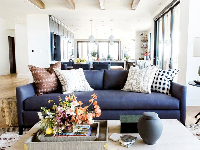 15 Living Room Ideas—Budget Décor Made Lu