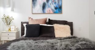 Smart Ways to Arrange Pillow on a Bed - The Architecture Desig