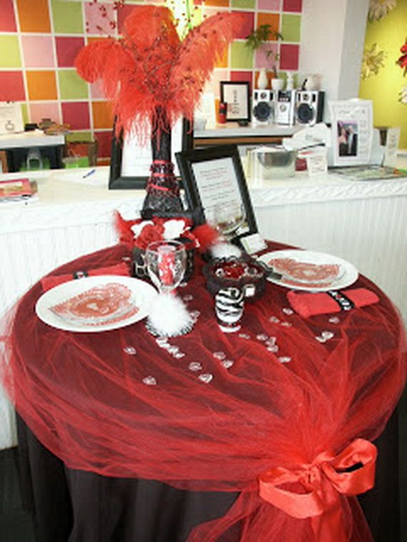 60 Cool and Beautiful Valentine Table Decorating Ideas | Valentine .