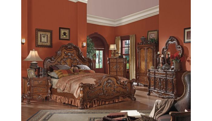 Dresden Traditional Style Bedroom Collecti