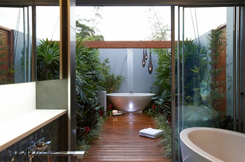 25 Inviting Tropical Bathroom Design Ideas | Home Design Lov