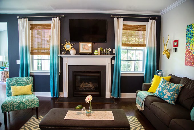 How To Decorate Your Living Room With Turquoise Accen
