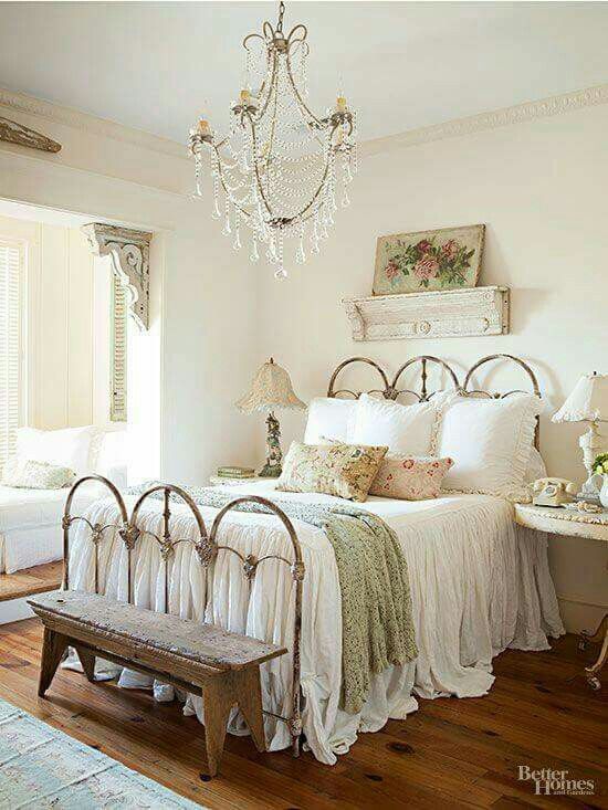 Master bedroom cottage shabby chic (With images) | Shabby chic .