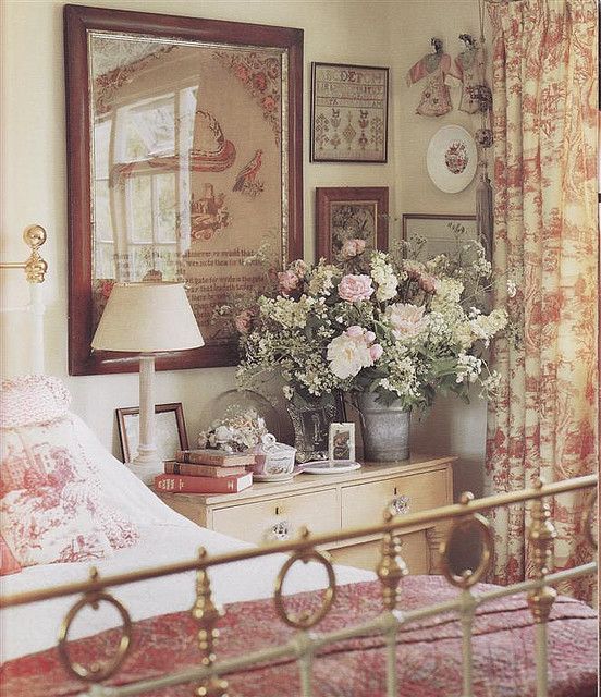 English Country Bedroom | Country cottage bedroom, French country .