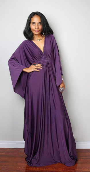 Bat wide-sleeved purple dress