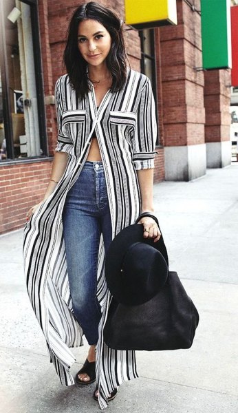 vertically striped maxi shift dress in black and white with skinny jeans