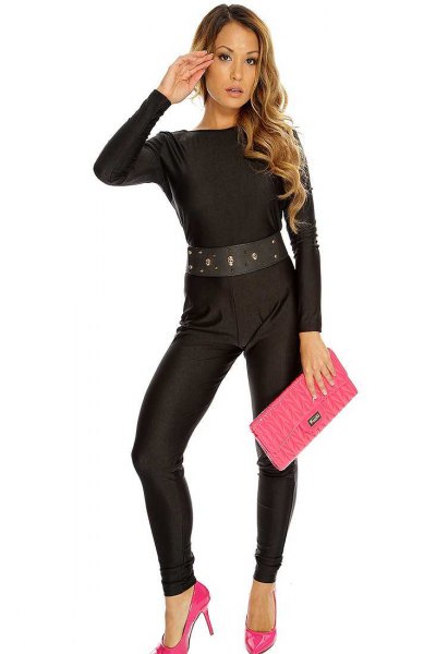 black overall with belt, pink heels