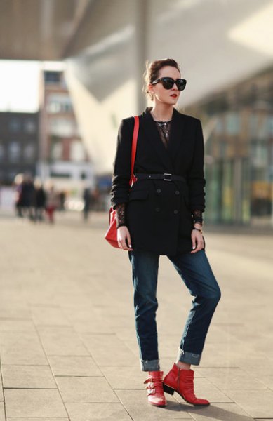 black trench coat jeans with belt and belt