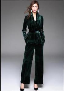 black velvet blazer with belt and trousers with wide legs