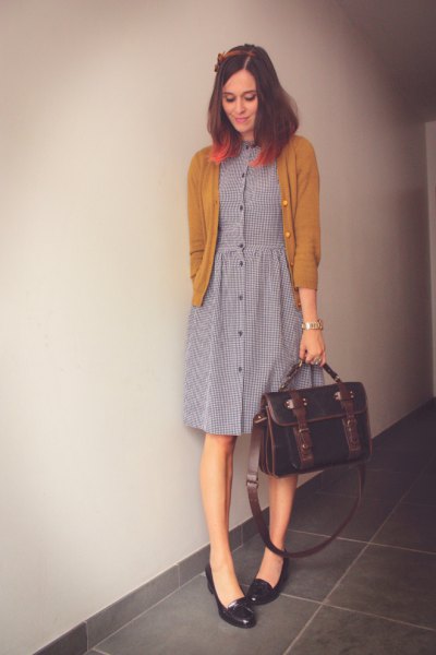 gray shirt with black heels, gray shirt dress with button placket
