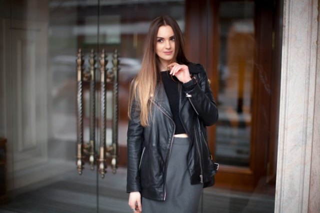 black long leather jacket cropped t-shirt pencil skirt