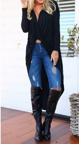 black maxi cardigan sweater with low-cut crop top and overknee boots