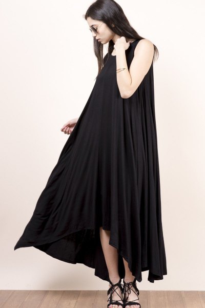 black maxi dress with scoop neckline