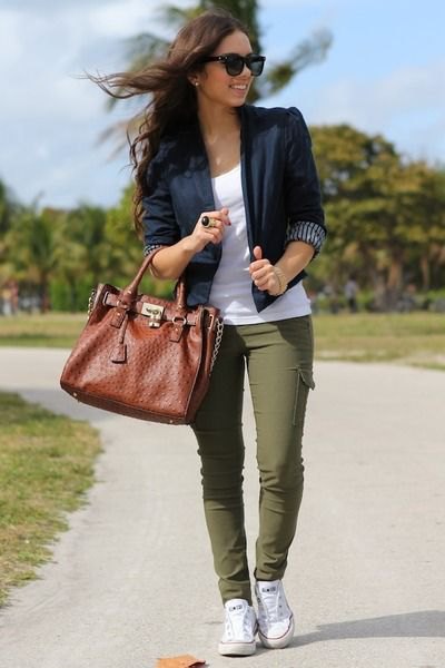 black blazer with three-quarter sleeves, white tank top and olive-green trousers