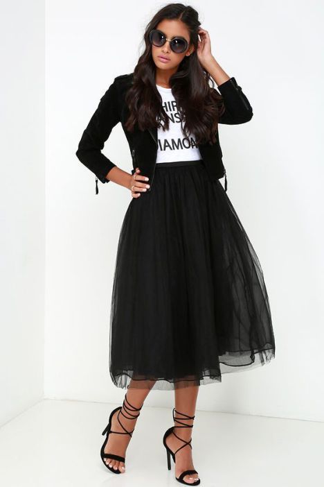 40 Feminime Look Black Tulle Skirt Outfits Ideas 26 | Black tulle .
