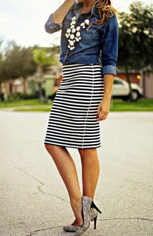 Wear It For Less: OUTFIT INSPIRATION: STRIPES | Striped pencil .