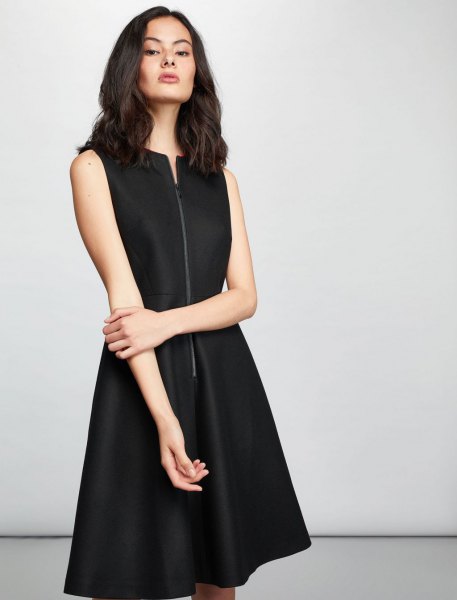 black knee-length wool dress with zipper in the front