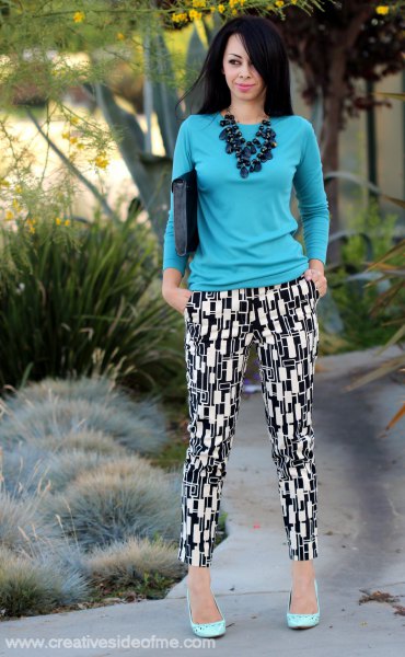 blue trousers with slim fit sweater printed