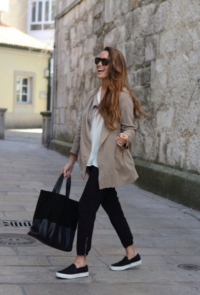 blush pink casual blazer with black short jeans and canvas slip on shoes