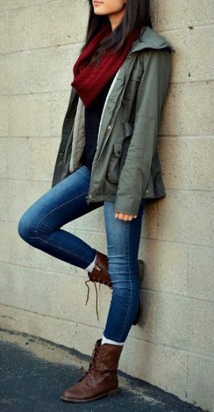 brown combat boots army jacket skinny jeans