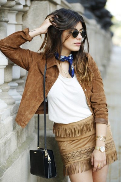 Mini skirt with brown suede jacket and fringes