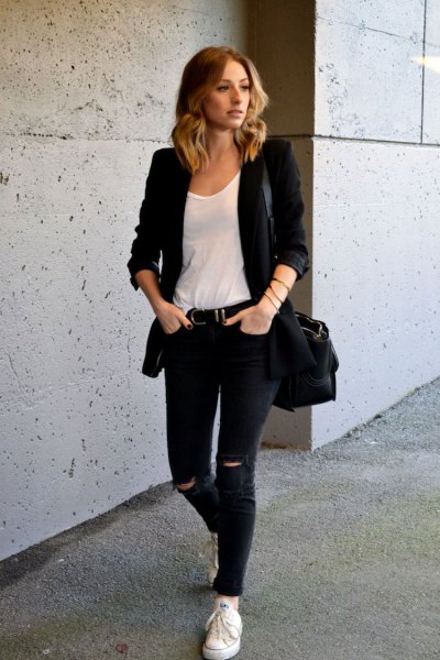Casual jacket with a white top with a scoop neckline and black jeans