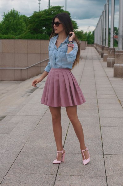 Chambray shirt high waisted pink pleated skirt