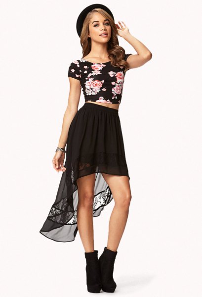 Chiffon high low skirt black t-shirt with floral print