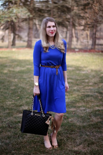 Cobalt blue midi dress with three-quarter sleeves and belt