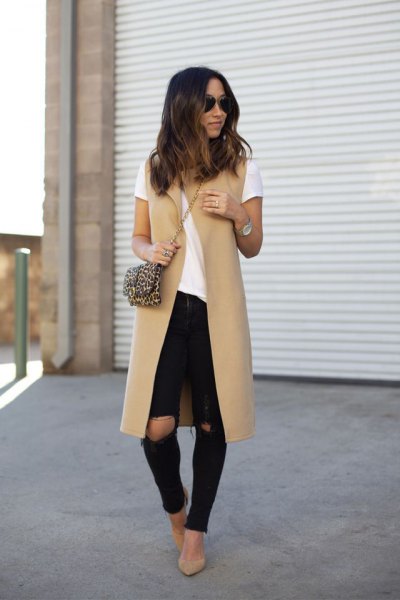Crepe midi vest with white T-shirt and ripped skinny jeans