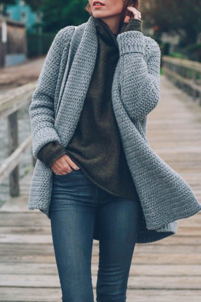 dark gray sweater with waterfall neckline and skinny jeans