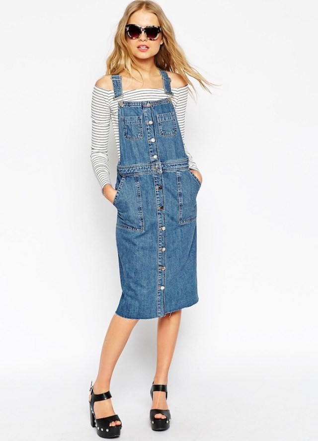Overall denim skirt removed from the shoulder top