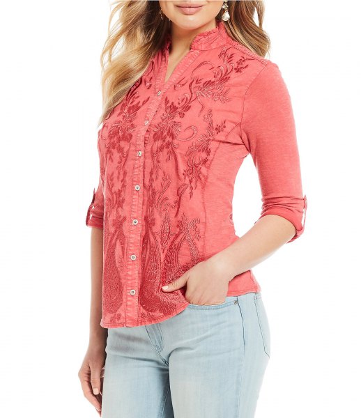 Flower embroidered shirt with light blue skinny jeans