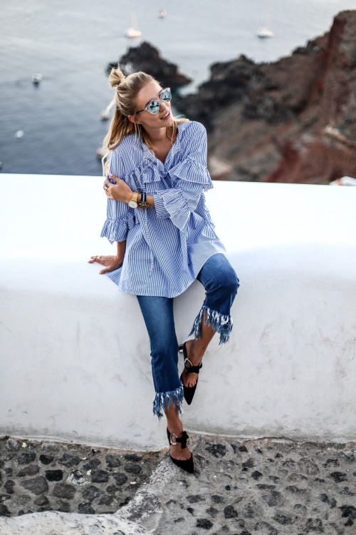 frayed jeans in summer