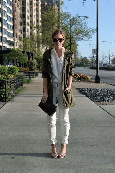 green long trench coat with silver open toe heels