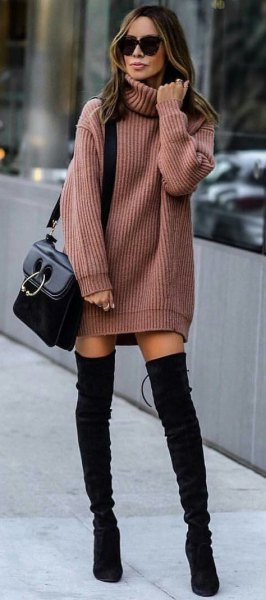 green, ribbed sweater dress with black overknee boots made of suede