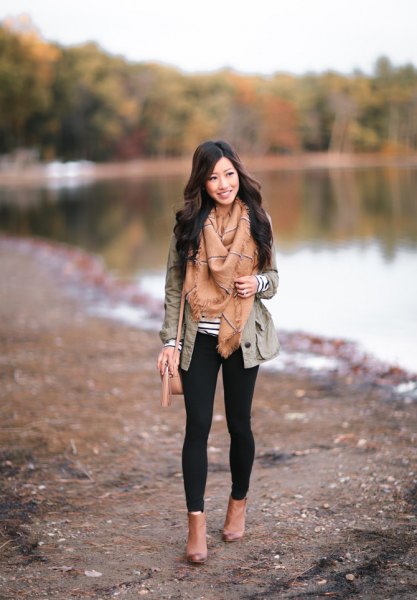 gray blazer with crepe fringe scarf and open toe boots made of camel leather