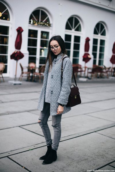 gray cocoon coat with matching ripped skinny jeans and suede boots