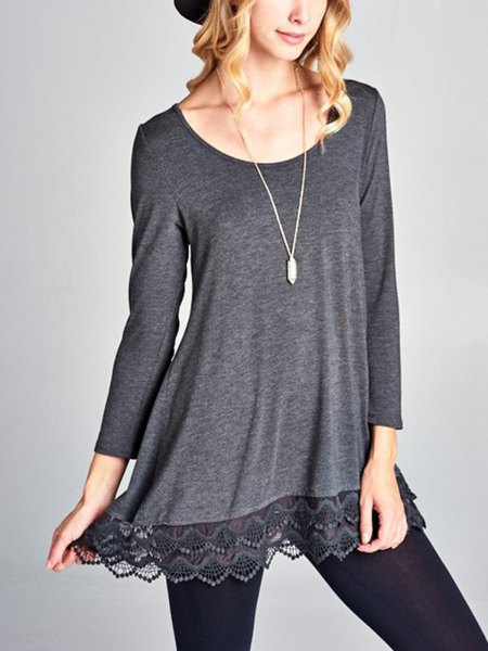 gray long-sleeved tunic T-shirt with boat neckline and black leggings