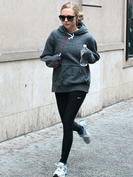 gray hoodie with relaxed fit and black running gaiters