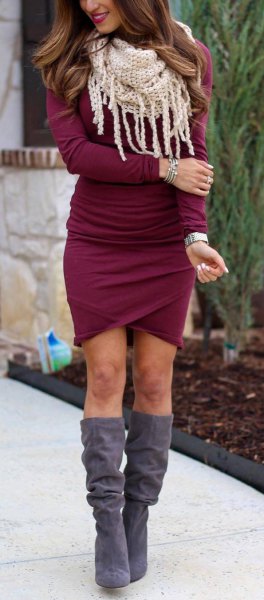 knee-high boots made of gray suede, burgundy, figure-hugging wrap dress