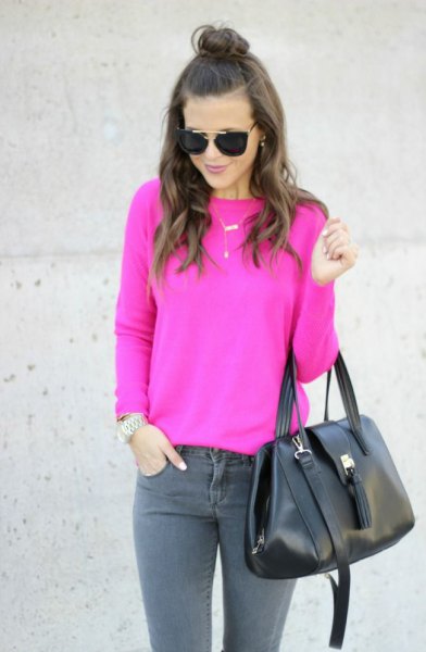 pink waisted sweater with gray skinny jeans